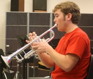 Photo By: Brady Achterberg
Senior Jeremy Sechrist practices for the competition. 