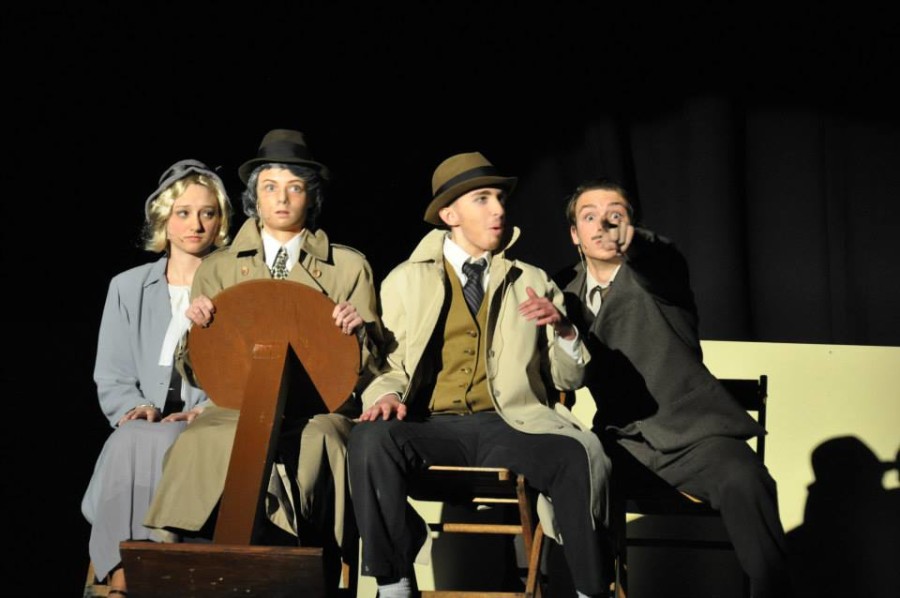 Brooke Weber as Pamela Edwards with other cast members of The 39 Steps. Photo by Nancy Slattery