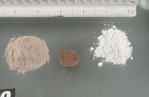 Measured drugs in the powdered form.  Photo By: Wikimedia Commons