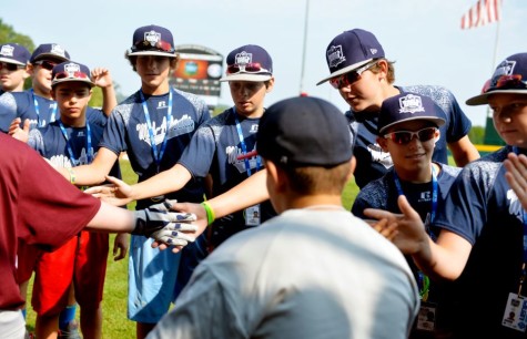 The team prepares for the US Championship for the World Series. Photo courtesy of Chris Dunn — Daily Record/Sunday News.