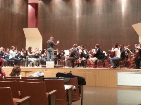 The LVC Honors Orchestra's small chamber orchestra rehearses "Dance of Fire."