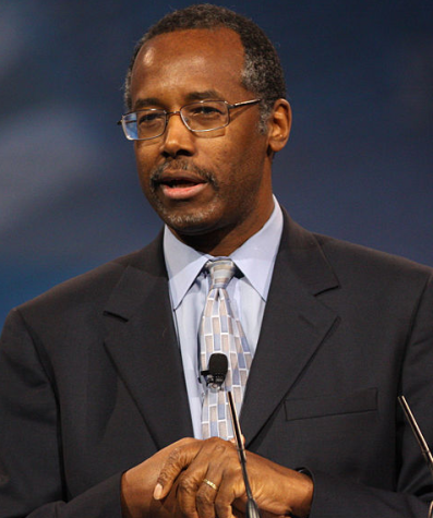Dr. Ben Carson's popularity has ebbed and flowed throughout his campaign. Photo by Gage Skidmore [CC BY-SA 3.0 (http://creativecommons.org/licenses/by-sa/3.0)], via Wikimedia Commons.