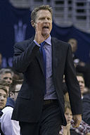 The head coach of the Warriors. By Keith Allison from Hanover, MD, USA [CC BY-SA 2.0 (http://creativecommons.org/licenses/by-sa/2.0)], via Wikimedia Commons