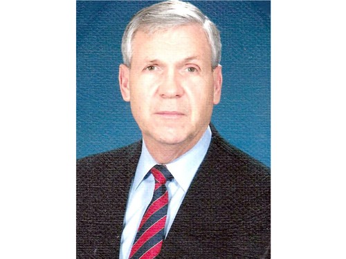 Former Superintendent Dr. Richard Hupper Passes