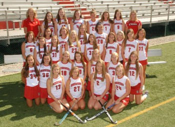 The girls fieldhockey team rises to the occasion this season, winning districts and coming in second at counties.
Photo from Warrior field hockey Twitter page.