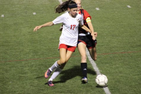 Soccer Aims for Division Champs