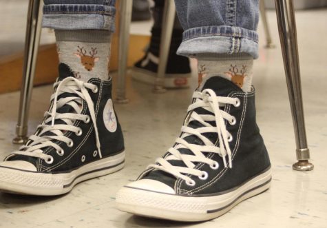 Students Continue Spirit Week with Holiday Socks