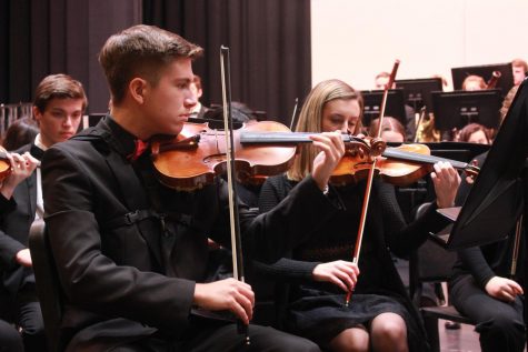Annual Holiday Concert Entertains Community