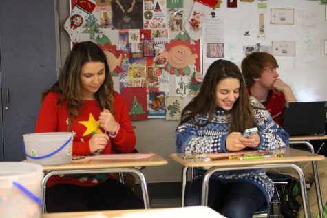 Susky Ends Spirit Week with Ugly Sweater Day