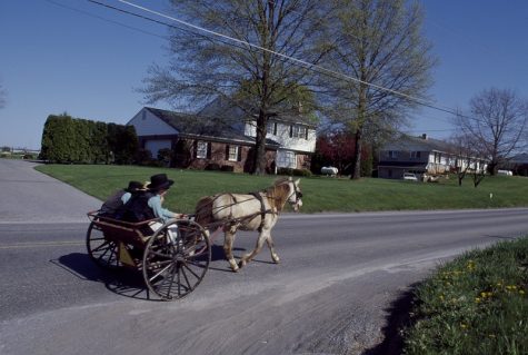 Amish Community Builds School in Glen Rock