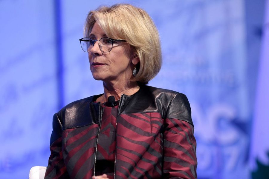 Betsy Devos became more well known after her hearing before the senate where she avoided answering certain questions. Photo by Gage Skidmore from Peoria, AZ, United States of America (Betsy DeVos), via Wikimedia Commons.
