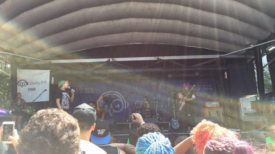 The band Doll Skin performs at the Columbia, Maryland date of the final Vans Warped Tour. Photo by Anna Feild.