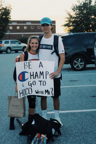 Students Prepare to Party at Gatsby’s Homecoming