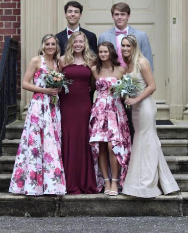 Students Dress to Impress at Prom